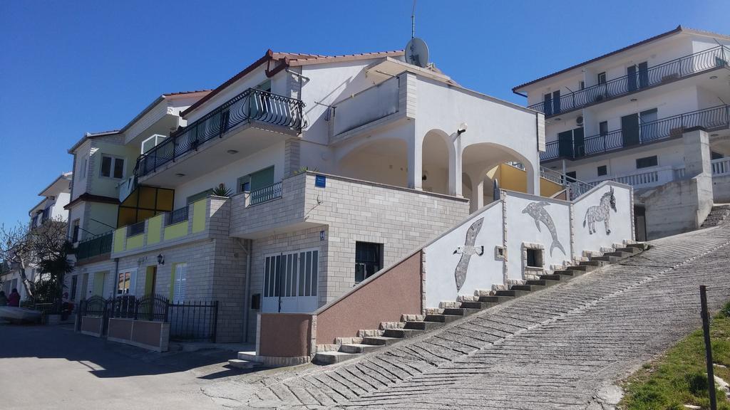 Apartment Karmen Trogir Dış mekan fotoğraf
